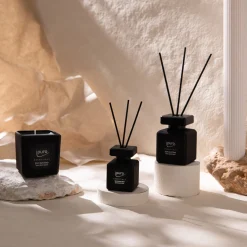 Sale Essentials Bougie Parfumee Pure Black Idées De Cadeaux