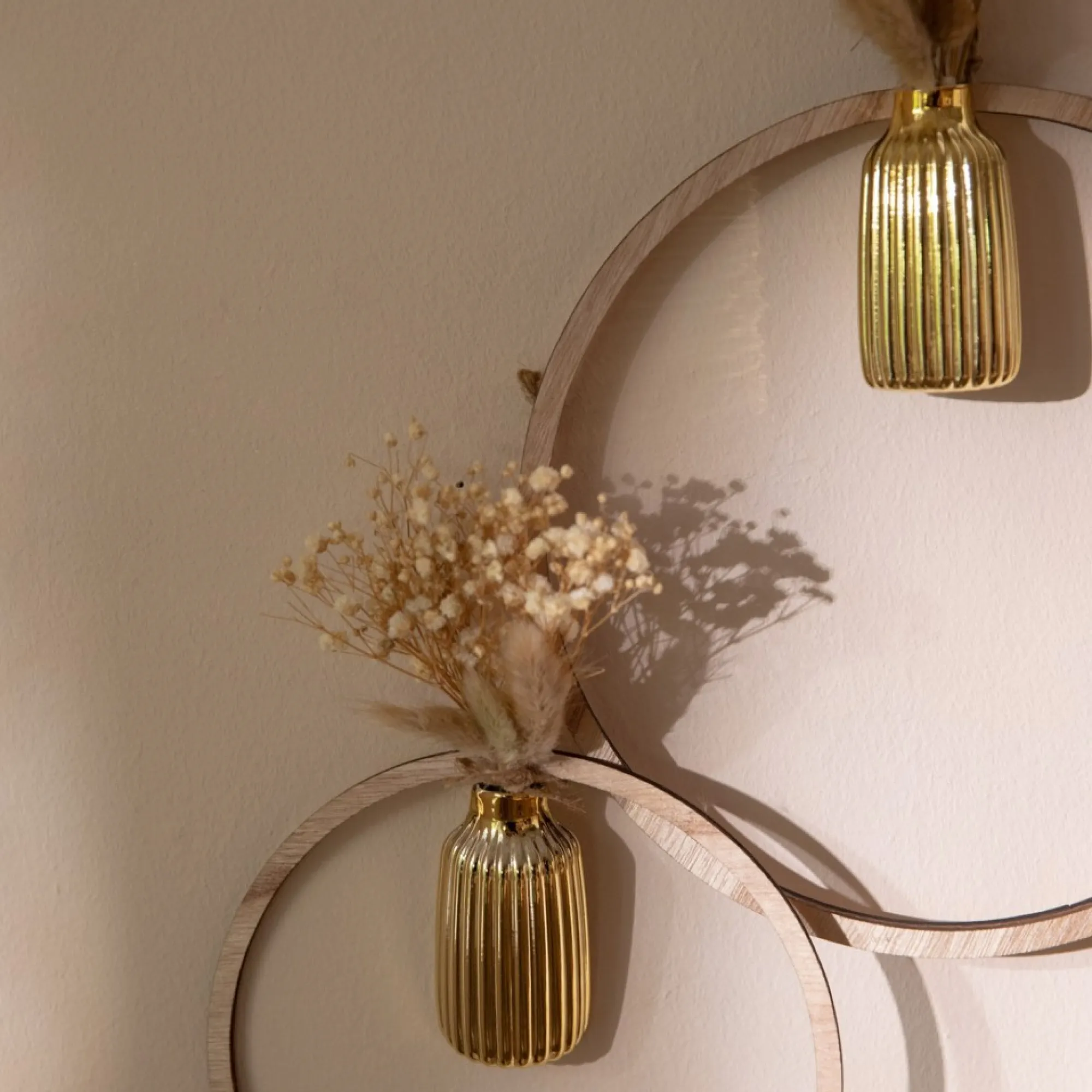 Outlet Vase Mural Mini Vases