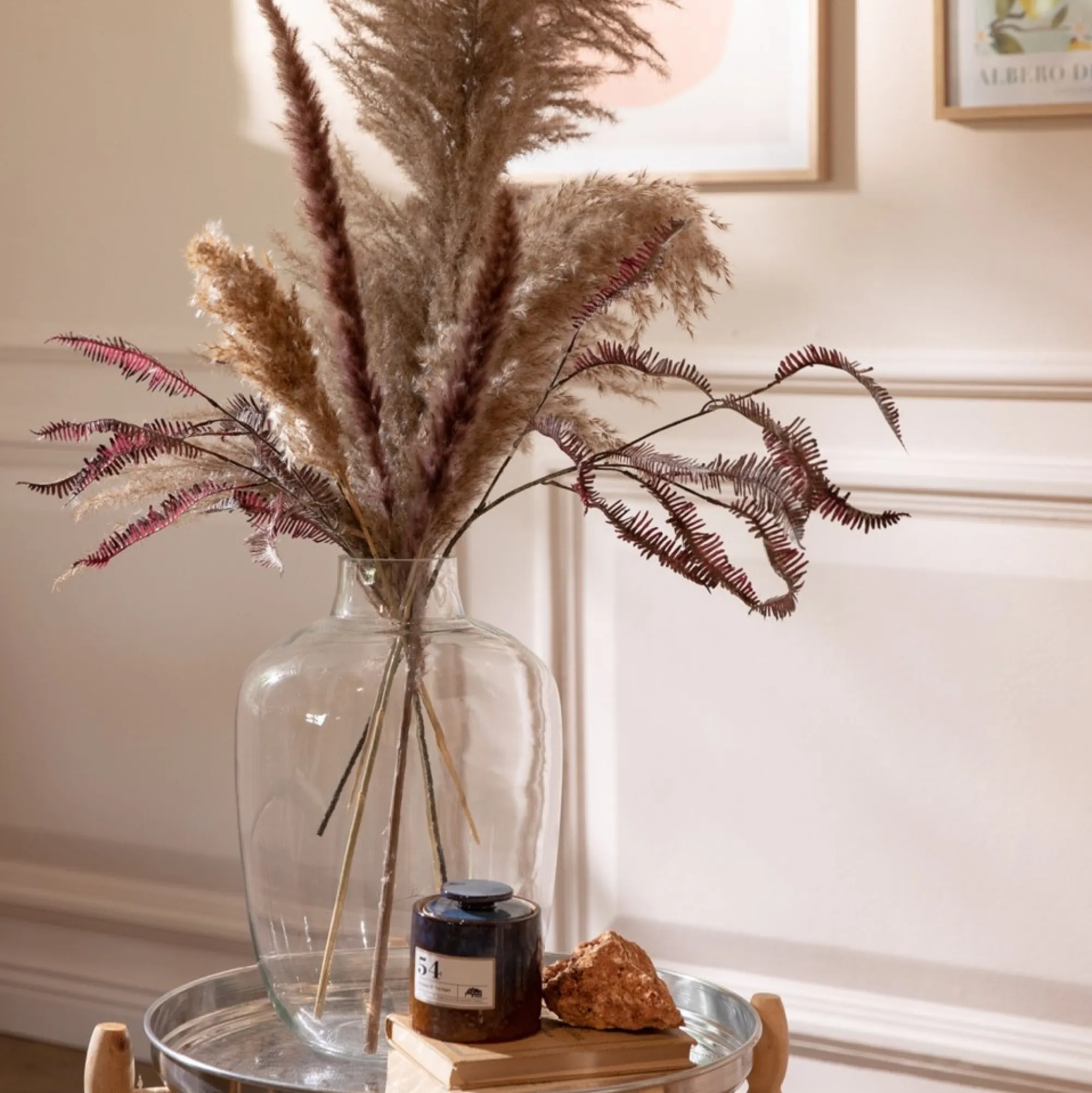 Hot Vase Olivia Vases